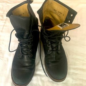 Frye black leather combat boots🔥